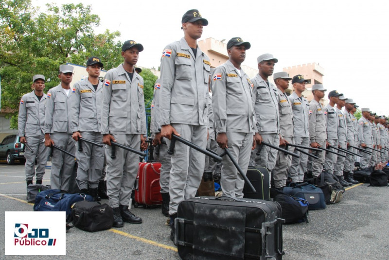 Nuestro país tuvo en el pasado un departamento en la Policía denominado “Patrulla a pie”, que hacía una excelente labor disuasiva de la criminalidad. ARCHIVO/LD